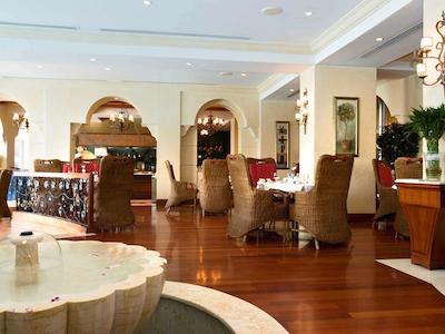 آل هامرا هتل ماناجد بای اکسر