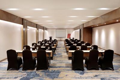 سنتوری پارک هتل