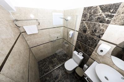 اک گاردن ریزرت