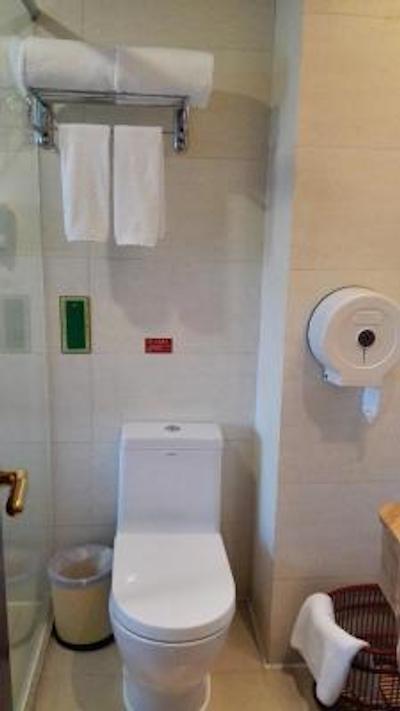 وینا آیرپرت هتل شنزهن