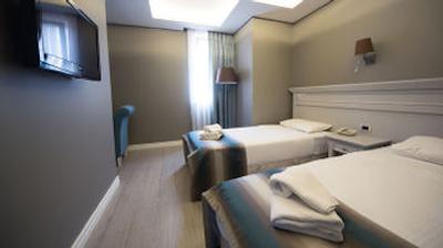 سمسان هتل نیشانتاشی