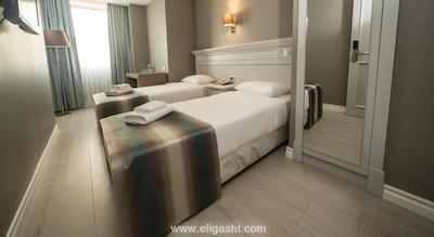 سمسان هتل نیشانتاشی