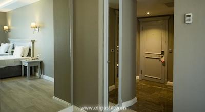 سمسان هتل نیشانتاشی