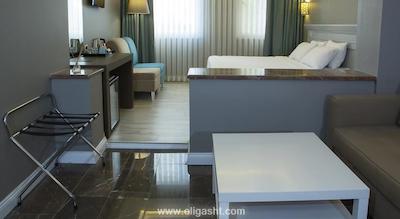 سمسان هتل نیشانتاشی