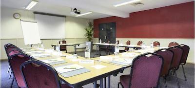 کمپانیل دارتفرد-اسود ایست اُف لندن