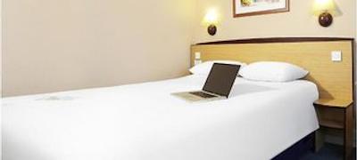 کمپانیل دارتفرد-اسود ایست اُف لندن