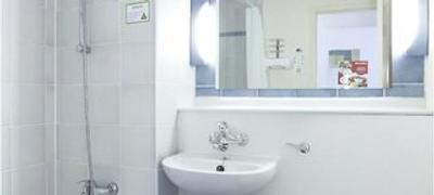 کمپانیل دارتفرد-اسود ایست اُف لندن