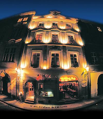 و زلاتهو استرمو