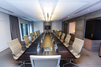 هیلتون لندن تور بریج