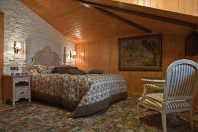 اوتامانز لایف هتل