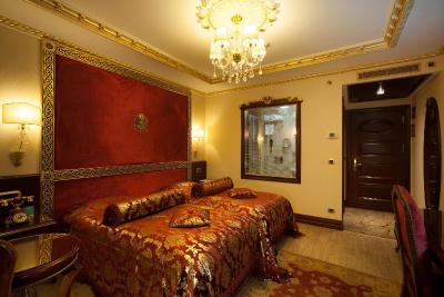 اوتامانز لایف هتل