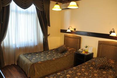 مگارا پالاس-اولد سیتی