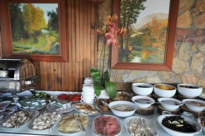 مگارا پالاس-اولد سیتی