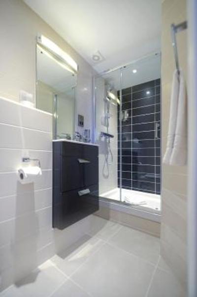 کمفرت این اند سویتز کینگز کرز