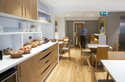 کمفرت این اند سویتز کینگز کرز