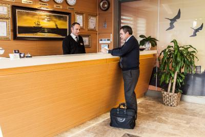 گرند هتل آوچیلار