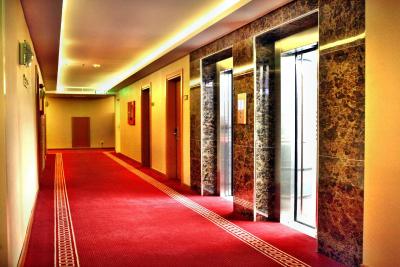 گرند هتل آوچیلار