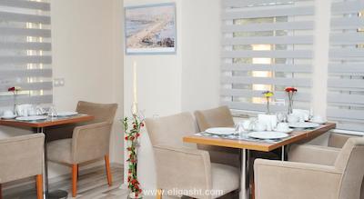 نوسا سوئیتس پرا