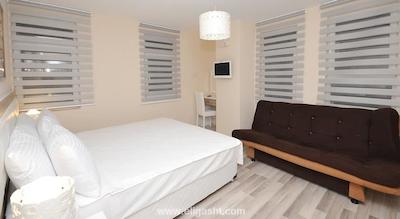 نوسا سوئیتس پرا