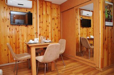 نوسا سوئیتس پرا