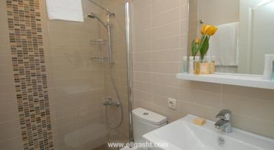 تری اپلز المدگ رزیدنس