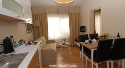 تری اپلز المدگ رزیدنس