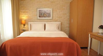 تری اپلز المدگ رزیدنس