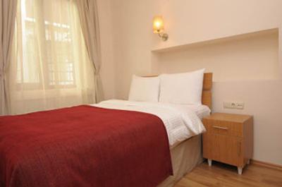 تری اپلز المدگ رزیدنس