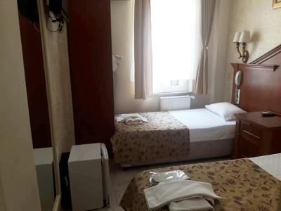 تییاترو هتل الدسیتی