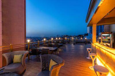 رامادا با ویندهام استانبول پرا تکسیم