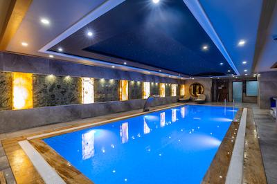 رامادا با ویندهام استانبول پرا تکسیم