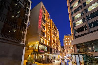 رامادا با ویندهام استانبول پرا تکسیم