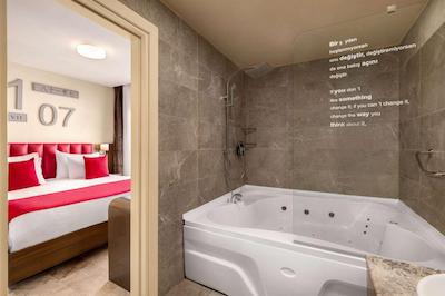 رامادا با ویندهام استانبول پرا تکسیم