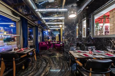 رامادا با ویندهام استانبول پرا تکسیم