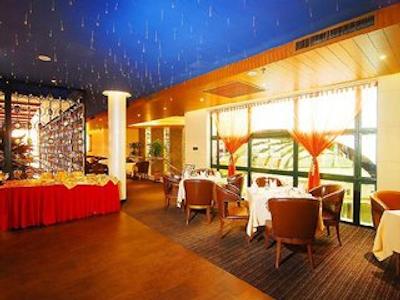 گرند اسکایلایت گاردنز شانگهای