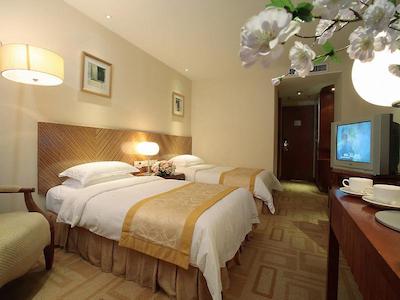 زتل هتل شنزهن