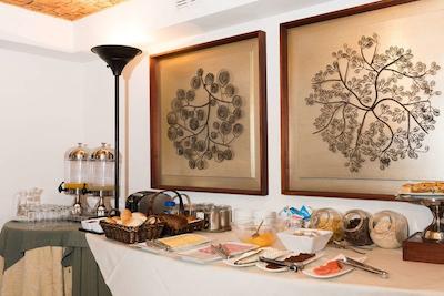 پرسیدنت ادیفیشن سانتیاگو