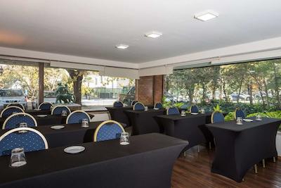 پرسیدنت ادیفیشن سانتیاگو