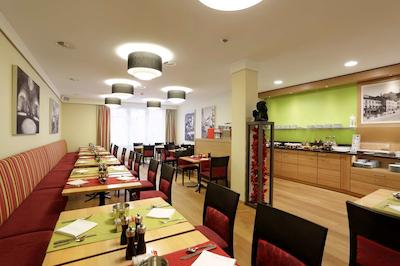 بست وسترن پلاس هتل باهنهف