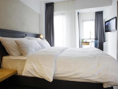 فاروس هتل تکسیم