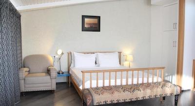 فاروس هتل تکسیم