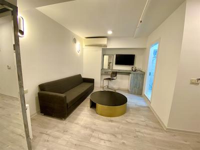 فاروس هتل تکسیم