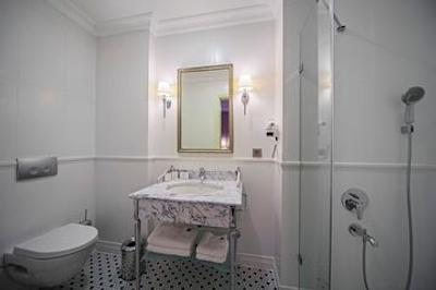 نار بی اغلو