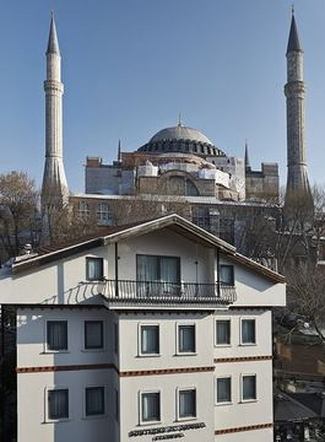 بوتیک سنت سوفیا