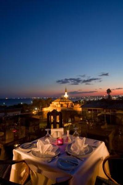 جی ال کا پریمیر د هوم سویتز