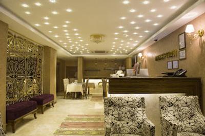 گلدن رین هتل اولد سیتی