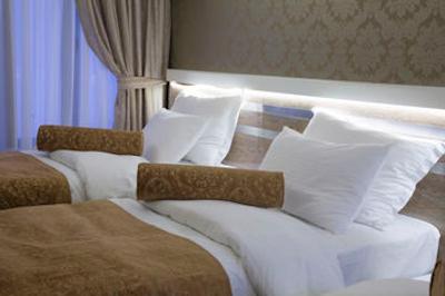 گلدن رین هتل اولد سیتی