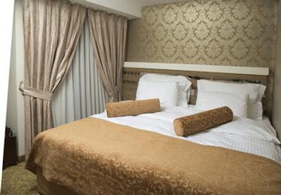 گلدن رین هتل اولد سیتی