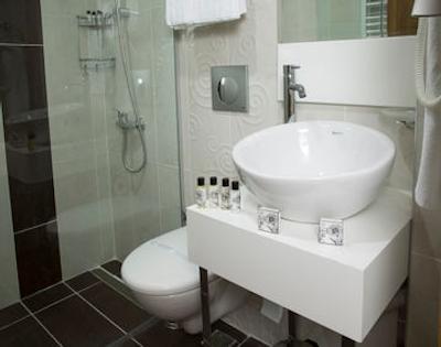 گلدن رین هتل اولد سیتی