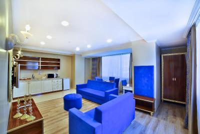 سانلی سوئیت هتل